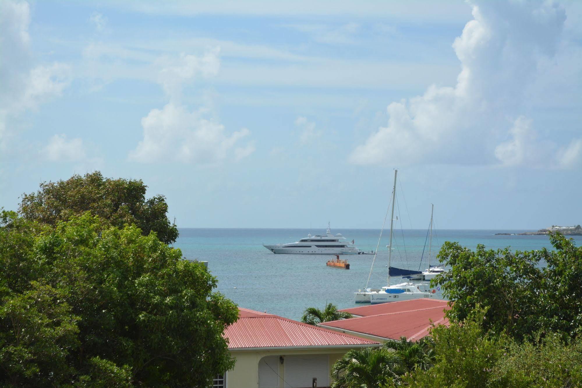Travel Inn Hotel Simpson Bay Buitenkant foto